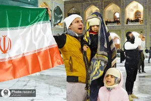 گلبانگ الله اکبر در حرم مطهر رضوی