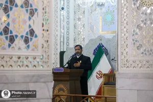تشرف مدال&zwnj;آوران المپیاد دانش&zwnj;آموزی کشوری به حرم مطهر رضوی