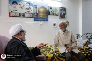 دیدار تولیت آستان قدس رضوی با خانواده شهدای دفاع مقدس و مدافع حرم