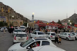 تداوم خدمت‌رسانی مجتمع‌های میان‌راهی امام رضا (ع) در مسیر بازگشت سوگواران تشییع رهبر شهید