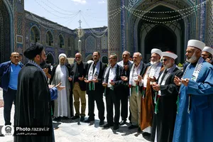 تشرف جمعی از  مسئولان کشور فلسطین به بارگاه منور رضوی
