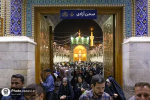 حرم مطهر رضوی در شب میلاد امام هادی علیه&zwnj;السلام