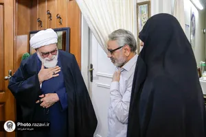 دیدار تولیت آستان قدس رضوی با خانواده شهدا