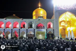 مراسم شام غریبان امام حسین(علیه&zwnj;السلام) در حرم مطهر رضوی