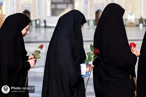 سوگند پزشکی 45 دانشجوی غیرایرانی دانشگاه شیراز در حرم مطهر امام رضا علیه السلام