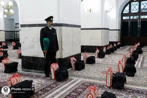 توزیع 300 بسته&zwnj; حمایتی میان نابینایان نیازمند