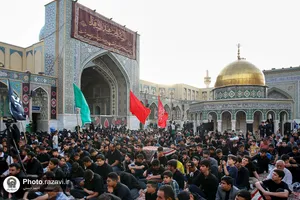 مراسم عزاداری هیئت ابناءالرضا(ع) در حرم مطهر رضوی