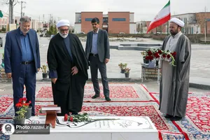 بازدید تولیت آستان قدس رضوی از خدمت&zwnj;رسانی به زائران در زائرشهر رضوی
