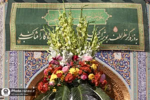 آماده سازی حرم مطهر رضوی در آستانه ولادت امیرالمومنین علیه&zwnj;السلام