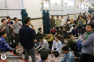 اعتکاف 1000 دهه هشتادی در حرم مطهر رضوی