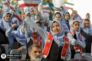 حضور خدام حرم مطهر رضوی در مراسم آغاز سال تحصیلی