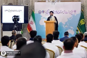 سوگند پزشکی 45 دانشجوی غیرایرانی دانشگاه شیراز در حرم مطهر امام رضا علیه السلام