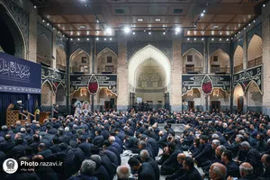 عزاداری اصناف و بازاريان مشهد در حرم مطهر رضوی