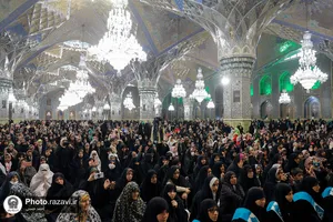 گلباران حرم مطهر رضوی در روز میلاد حضرت معصومه سلام الله علیها