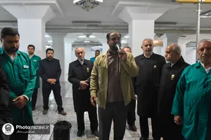 غبارروبی مزار شهدای مدفون در حرم مطهر رضوی