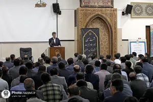 نشست صمیمی قائم&zwnj; مقام تولیت آستان قدس رضوی با کارکنان