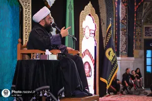 عزاداری سنتی شب هشتم محرم در &laquo;حسینیه حرم&raquo;