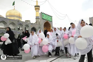 جشن عبادت دختران روستای گوارشک در حرم مطهر رضوی