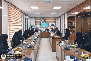 نشست علمی &laquo;ابعاد گفتمانی و تمدنی در تبیین و ترویج مکتب امام خامنه ای شهید (ره)&raquo;