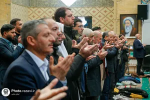 تشرف جمعی از موکب&zwnj;داران عراقی به حرم مطهر رضوی