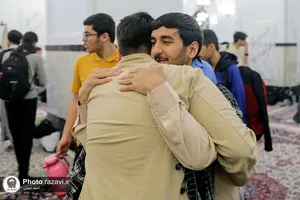 اعتکاف پسران نوجوان در حرم مطهر رضوی