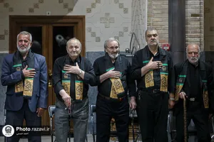 همایش پیرغلامان اهل بیت علیهم&zwnj;السلام در حرم مطهر رضوی