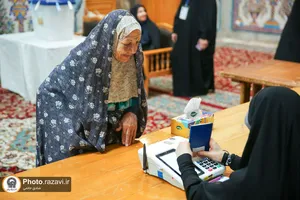 مرحله دوم انتخابات مجلس شورای اسلامی در حرم مطهر رضوی