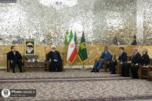 دیدار نخست وزیر عراق با تولیت آستان قدس رضوی