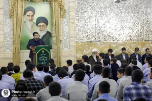 دیدار دانش&zwnj;آموزان مدارس امام رضا علیه&zwnj;السلام با تولیت آستان قدس رضوی