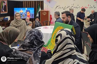 کاروان ’’زیر سایہ خورشید‘‘ کی پاکستان کے شہر حیدرآباد میں ہونے والی نماز جمعہ میں شرکت