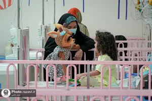 عیادت از بیماران بیمارستان اکبربه مناسبت روز جهانی کودک