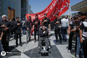 حرم مطهر رضوی در روز شهادت امام رضا علیهم&zwnj;السلام