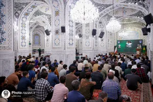 تشرف دانشجو معلمان شاهد و ایثارگر دانشگاه فرهنگیان به حرم مطهر رضوی