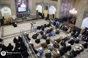 نشست تخصصی اداره پاسخگویی به سوالات شرعی با حضور آیت الله سبحانی