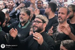 عزاداری روز عاشورای حسینی در حرم مطهر رضوی