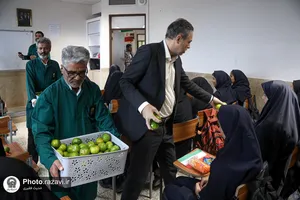 آیین نواختن زنگ مهر رضوی

