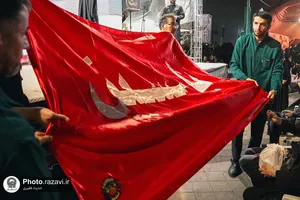 عزاداری شب تاسوعای حسینی در اجتماع مردمی میدان جانباز مشهد