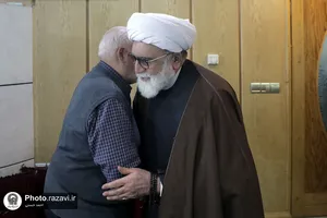 دیدار تولیت آستان قدس رضوی با خانواده&zwnj;ی شهدا