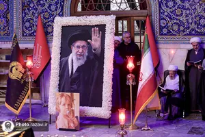 تشرف آیت&zwnj;الله جعفر سبحانی به حرم مطهر رضوی