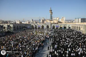 اقامه نماز عید فطر در حرم مطهر رضوی-1