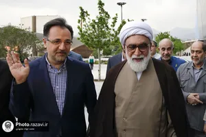 مراسم اهتزاز بزرگ&zwnj;ترین پرچم رضوی-١