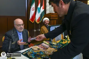 دیدار خدام حرم مطهر رضوی با سفیر ایران در لبنان