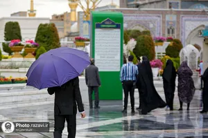 بارش باران بهاری در حرم مطهر رضوی