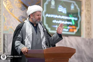 تشرف خانواده شهدای جنگ رمضان استان خوزستان به حرم امام رضا علیه&zwnj;السلام

