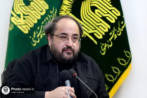 بازدید تولیت آستان قدس رضوی از روند بافت فرش&zwnj;های رواق امیرالمؤمنین علیه&zwnj;السلام

