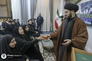مراسم سال نو میلادی شیعیان خارجی در حرم مطهر رضوی