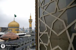 بارش برف در حرم مطهر رضوی