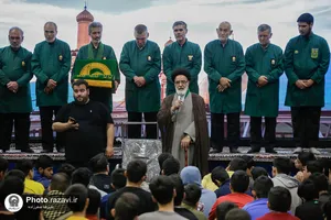 توزیع افطاری متبرک آستان قدس رضوی در مساجد مشهد