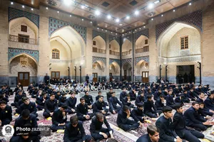 دیدار صمیمی خادمیاران مکبر نوجوان با مدیر عالی حرم مطهر رضوی