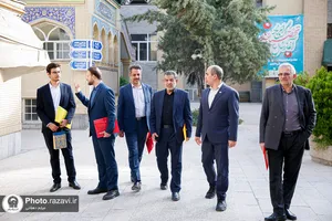 حضور دانش&zwnj;آموزان افتخارآفرین تیم ملی المپیاد هوش مصنوعی در دبیرستان و دانشگاه امام رضا علیه&zwnj;السلام 